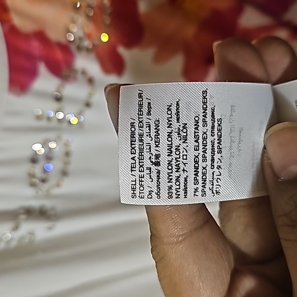 🌹😍 bebe Pink Orchids Racerback Tank - Picture 8 of 8